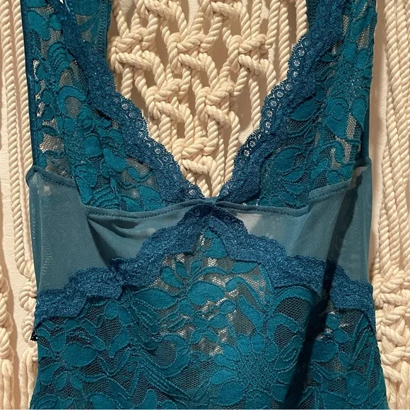 NWOT Free People SM Green Teal ‘Speed Date Lace Bodysuit’ Boho Festival Lingerie - Picture 4 of 10